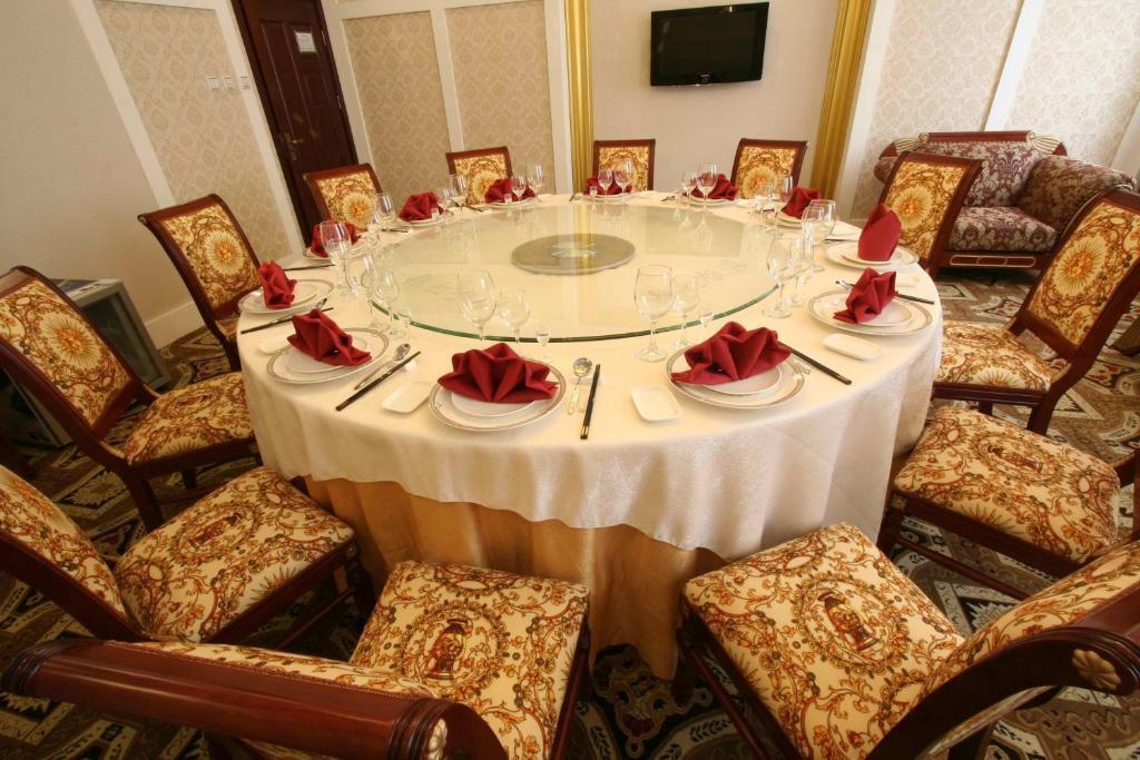 Desheng Hotel Пекин Экстерьер фото